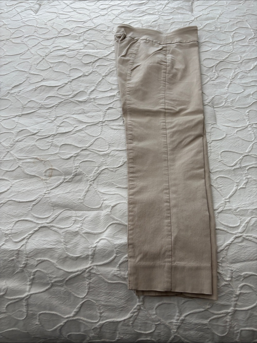 crown & ivy woman’s
Light Beige Chino Pants